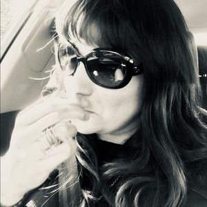 Meet your Posher, Marina